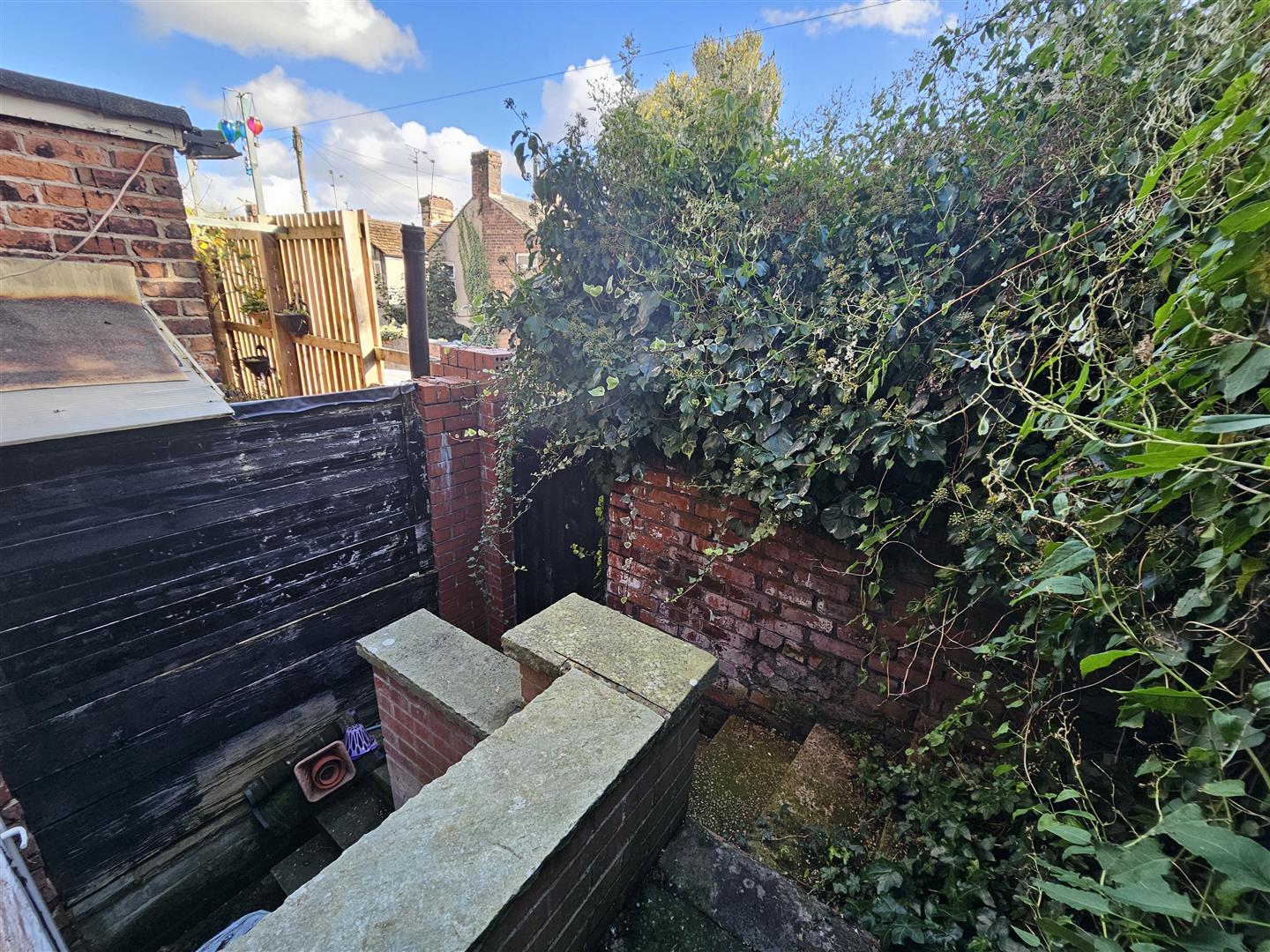 Parkhill Avenue, Manchester, photo 15